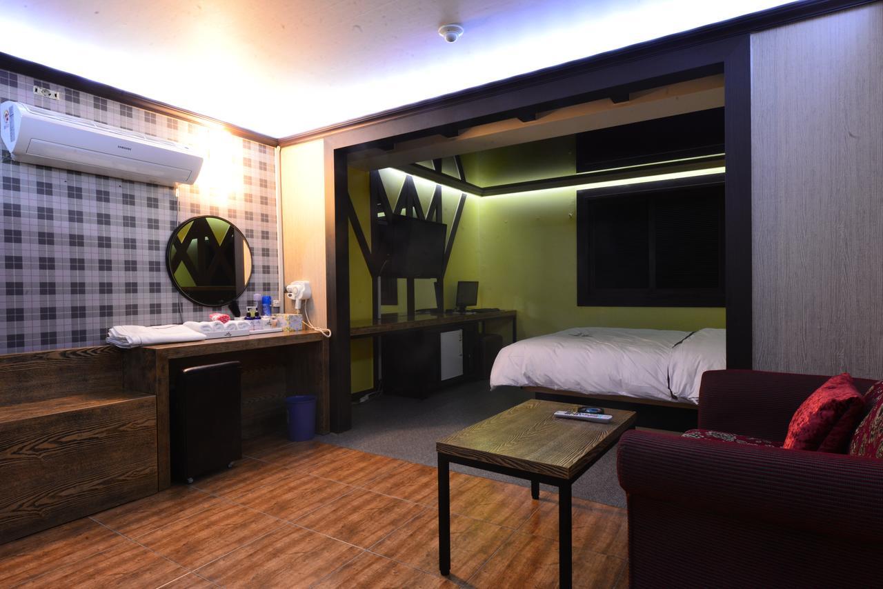 Daegu Mellow Motel Exterior photo